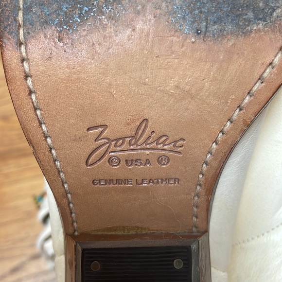 White Leather Beaded Cowboy Boots - Picture 8 of 9